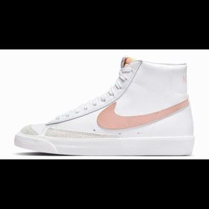 Nike Blazer Mid '77